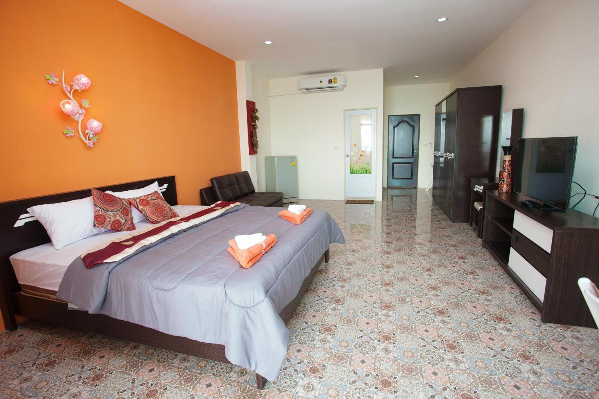 Sea Breeze Guest House Cha-Am Extérieur photo