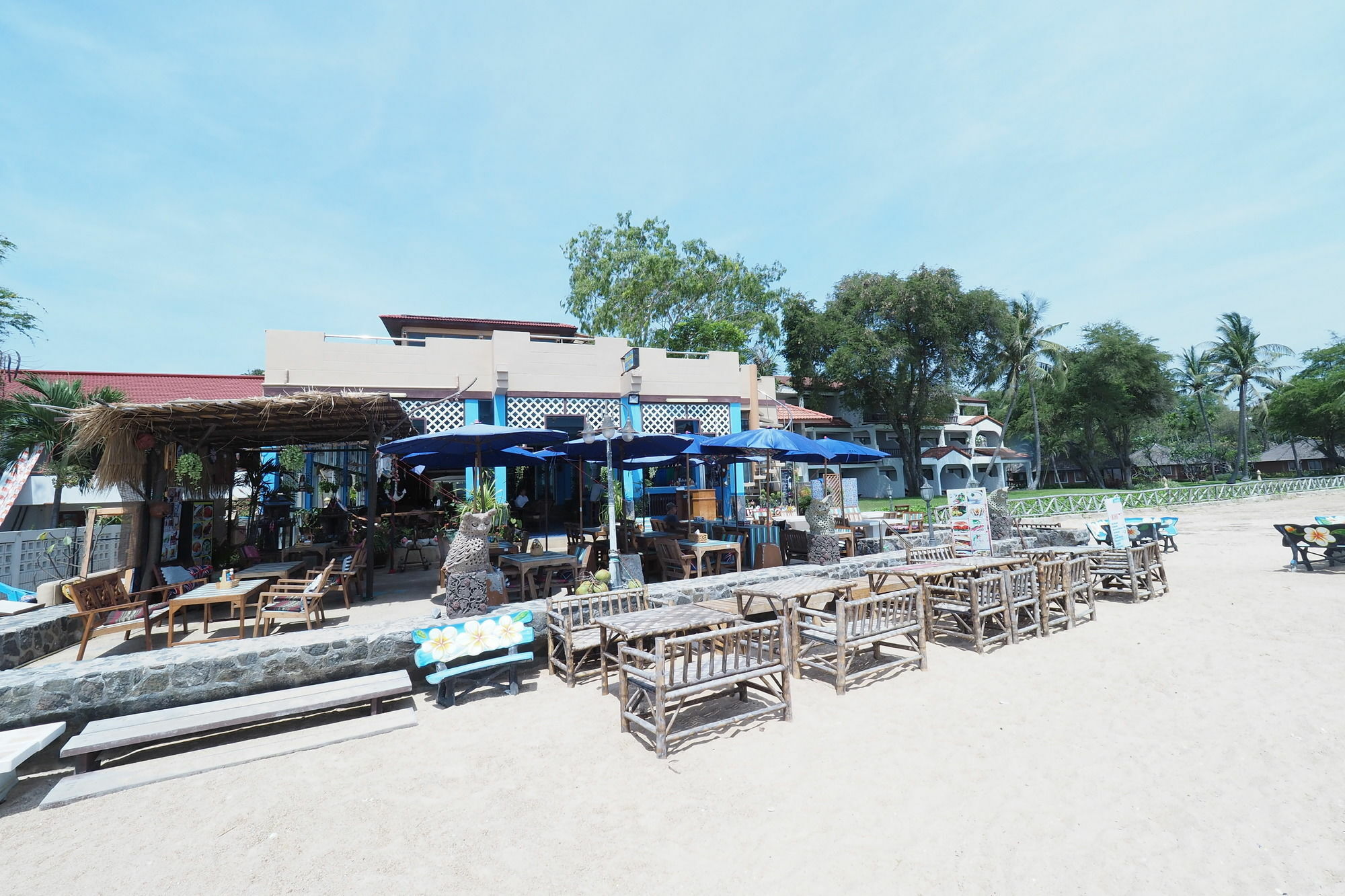 Sea Breeze Guest House Cha-Am Extérieur photo